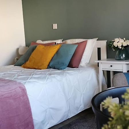 Pretty And Quiet Studio, With Wifi And Parking Limassol Exterior foto